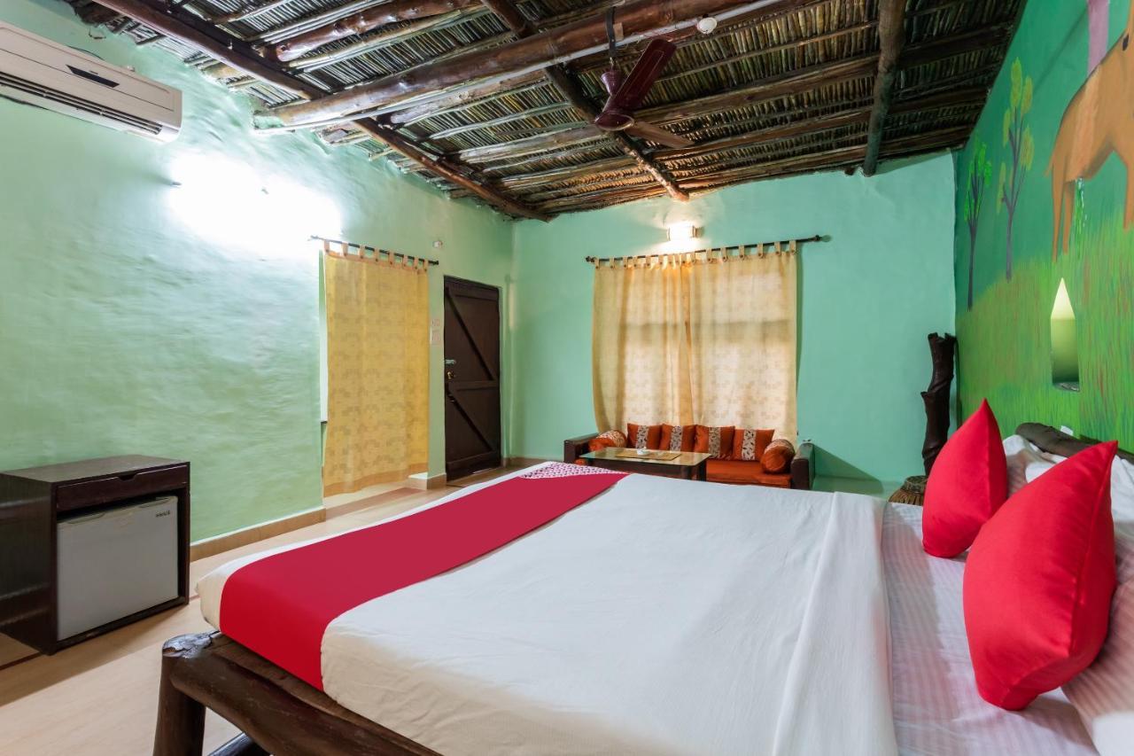 Kanha Village Eco Resort Ngoại thất bức ảnh