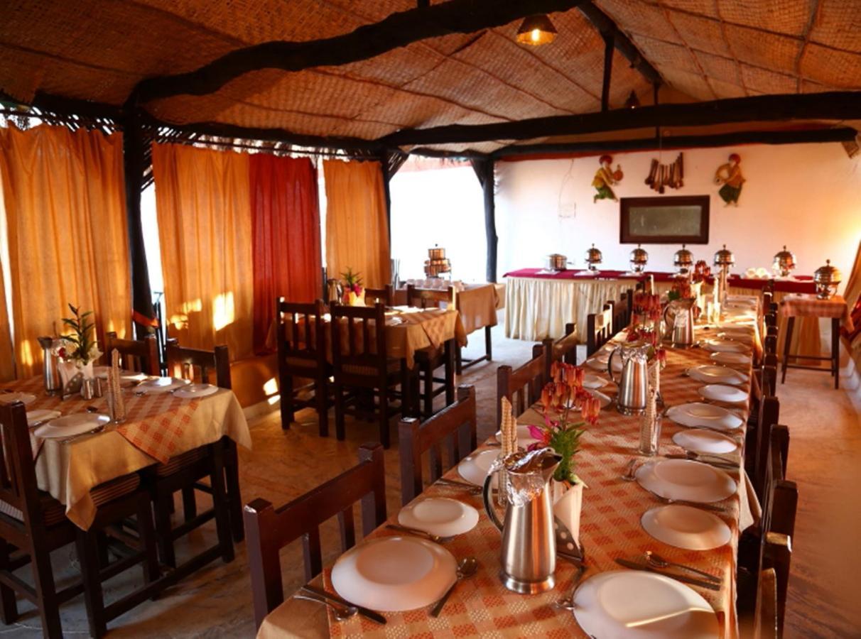 Kanha Village Eco Resort Ngoại thất bức ảnh