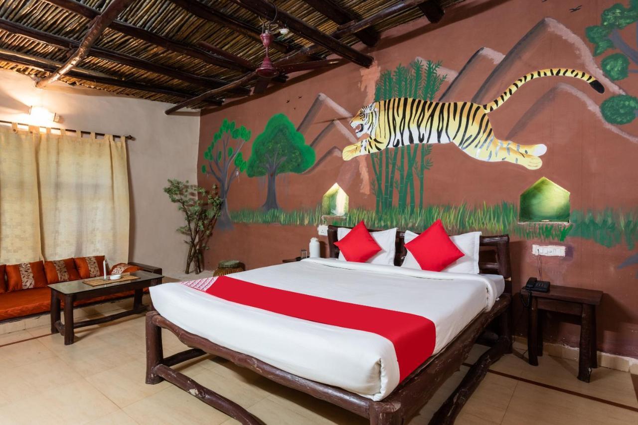 Kanha Village Eco Resort Ngoại thất bức ảnh